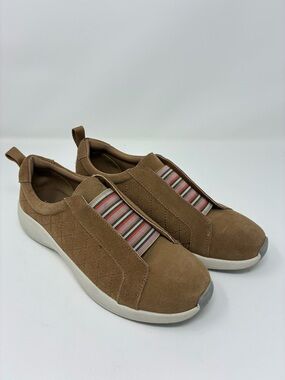 Land’s End Women's Tan Genuine Suede Sneakers- US 9B